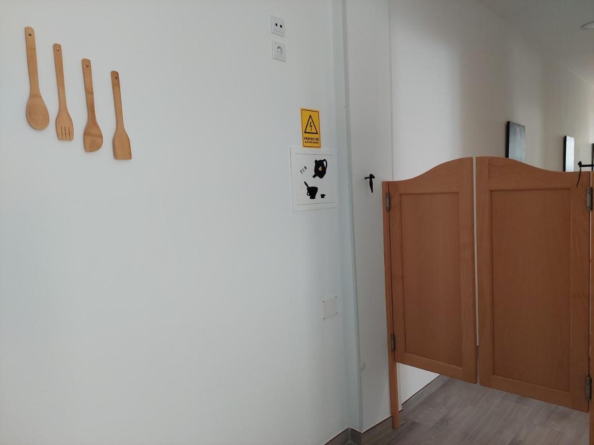 Casa Amarela: Conforto E Localizacao Perfeita! Faro Eksteriør billede