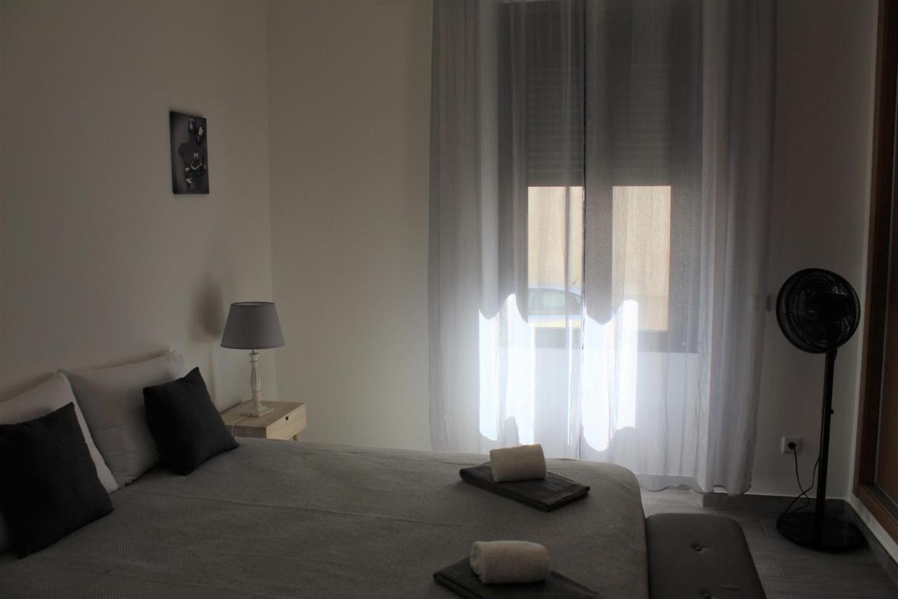Casa Amarela: Conforto E Localizacao Perfeita! Faro Eksteriør billede