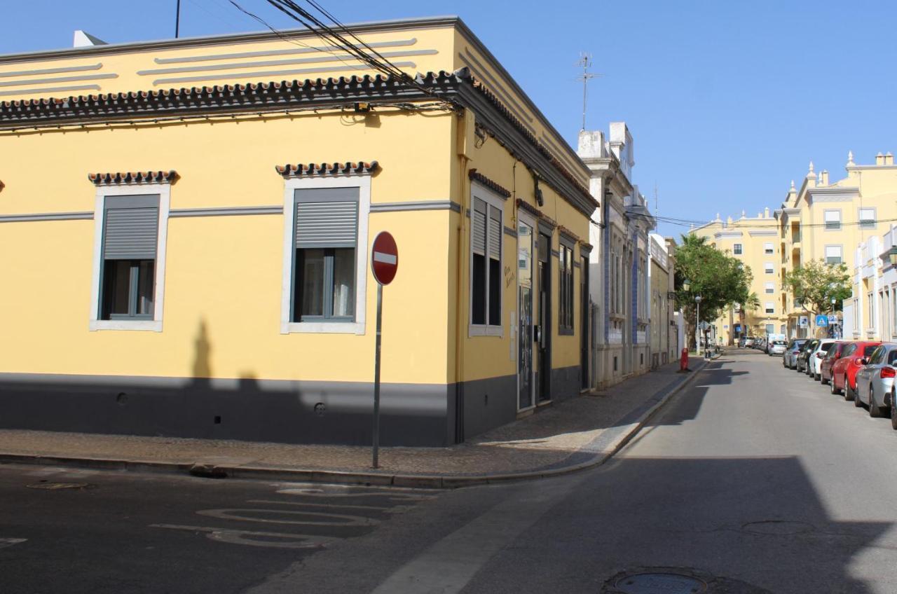 Casa Amarela: Conforto E Localizacao Perfeita! Faro Eksteriør billede