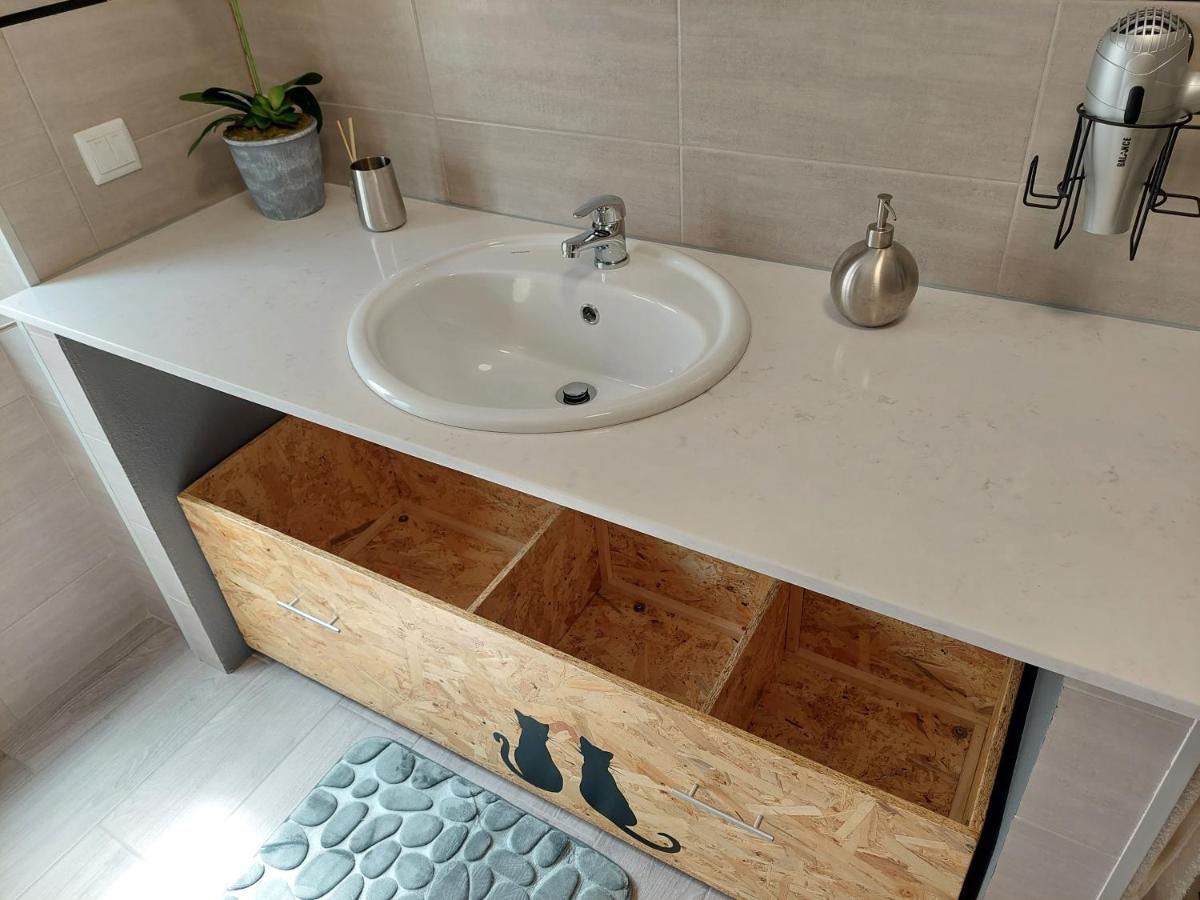 Casa Amarela: Conforto E Localizacao Perfeita! Faro Eksteriør billede